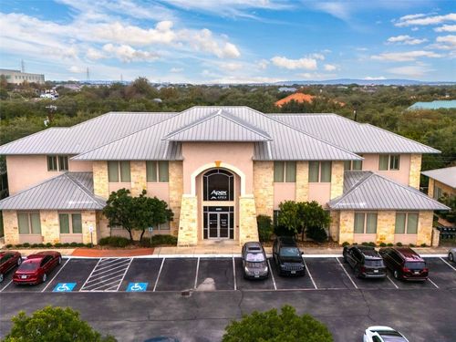 4085 De Zavala Road, Shavano Park, TX, 78249 | Card Image