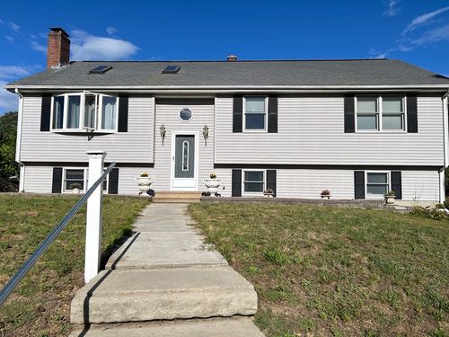 381 Oxford St N, Auburn, MA, 01501-1936 | Card Image