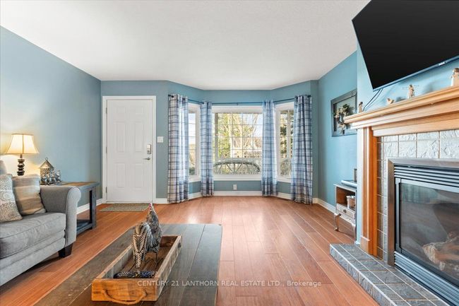268 Henry St, House other with 3 bedrooms, 3 bathrooms and 4 parking in Stirling ON | Image 5