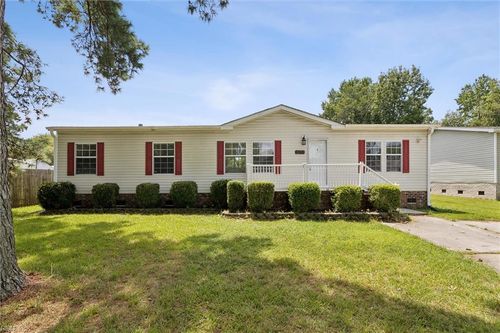 1233 Blue Jay Dr, Virginia Beach, VA, 23453-2901 | Card Image