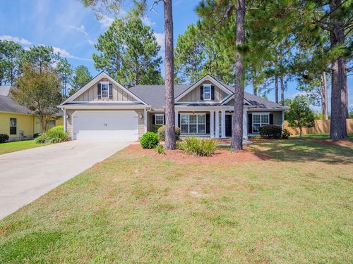 5379 Maycomb Ave, Hahira, GA, 31632-2633 | Card Image