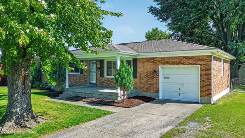 6610 Sunny Vale Way, Louisville, KY, 40272-3650 | Card Image