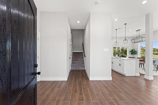 Inviting entryway | Image 6