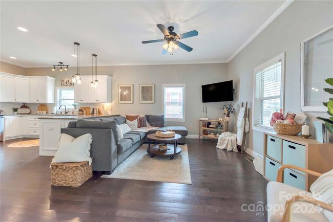 39 3 Rd St, House other with 2 bedrooms, 2 bathrooms and null parking in Cramerton NC | Image 9