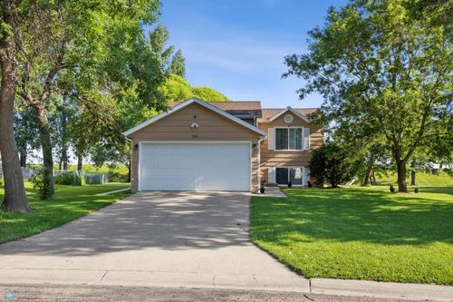 2760 26th Street Circle S, Moorhead, MN, 56560 | Card Image