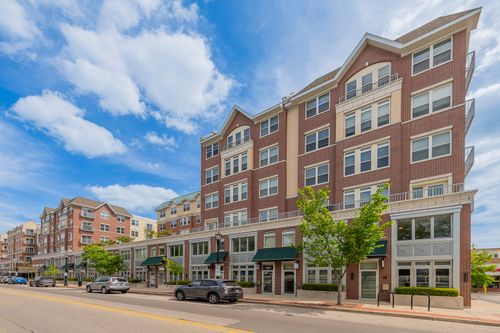731-737 Chicago Ave, Evanston, IL, 60202-2310 | Card Image