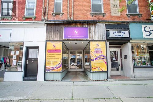 16 Robinson St, Simcoe, ON, N3Y1W4 | Card Image