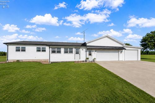 2758 Section Line Road 30 S, Willard, OH, 44890-9662 | Card Image
