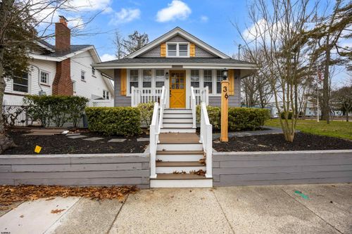 36 W Johnson Ave, Somers Point, NJ, 08244-2124 | Card Image