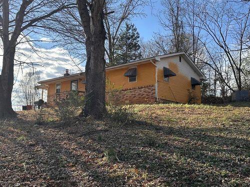 1028 Olympus Dr, Byrdstown, TN, 38549-2454 | Card Image