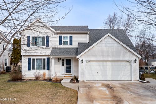 1801 Eaglecrest Rd, Perrysburg, OH, 43551-5478 | Card Image