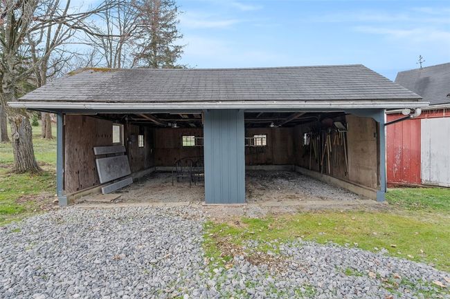 Carport | Image 35