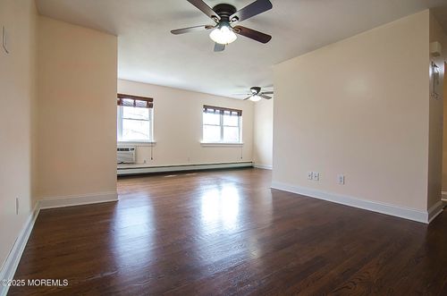 e-26 Windsor Ter, Freehold, NJ, 07728-3241 | Card Image