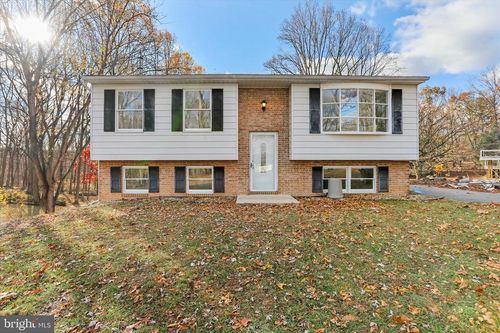 52 Pattys Pl, FALLING WATERS, WV, 25419-4747 | Card Image