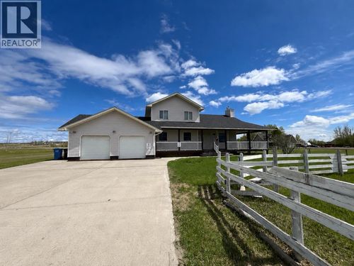 10763 86 St, Fort St. John, BC, V1J8E4 | Card Image