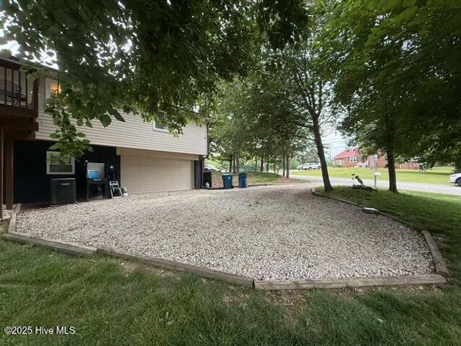 7098 E Fork Rd, House other with 3 bedrooms, 2 bathrooms and 2 parking in High Point NC | Image 5