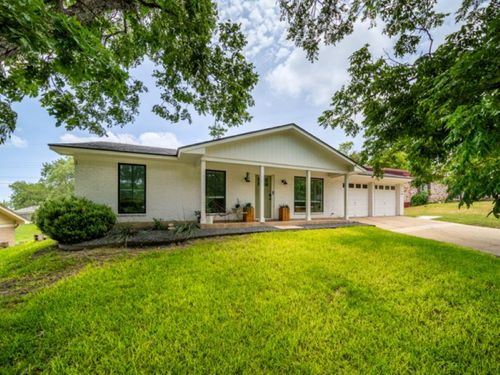 11911 Hornsby St, Austin, TX, 78753-2133 | Card Image