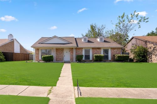 465 Rainier St, Cedar Hill, TX, 75104-2868 | Card Image