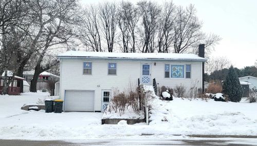 1555 Jackson Street, Fennimore, WI, 53809-2052 | Card Image