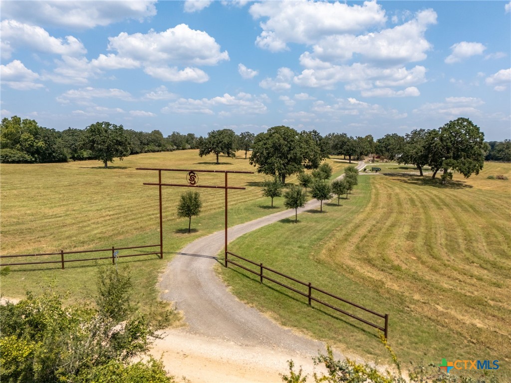 Land in Lexington 2