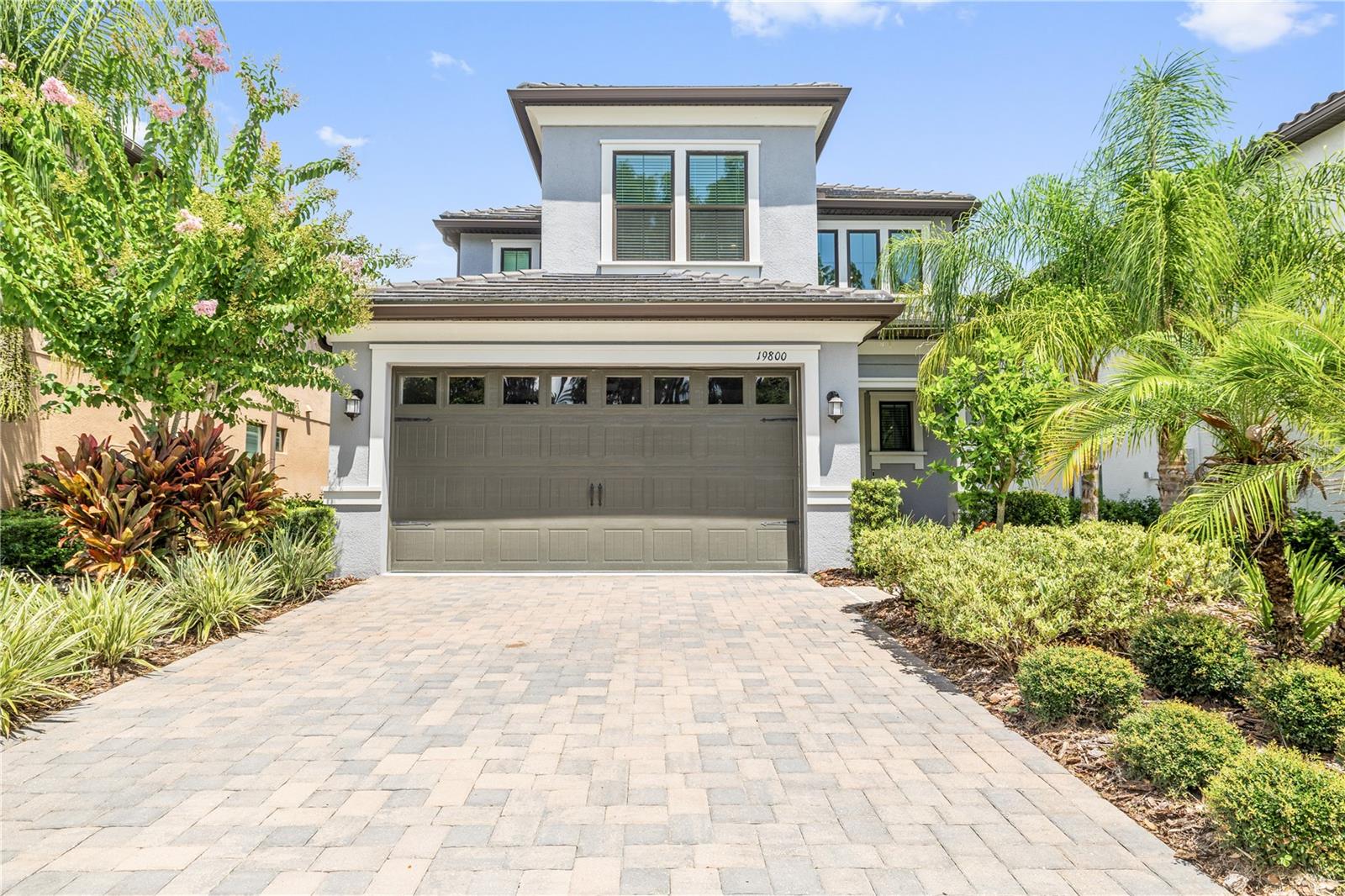 Roseate Dr, Lutz, FL 33558