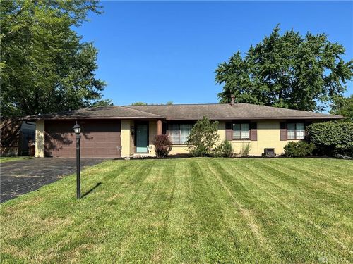 151 Saundra Ct, Beavercreek, OH, 45430-1911 | Card Image