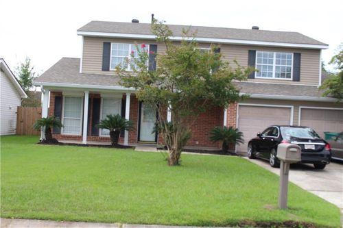 6129 Clearwater Dr, Slidell, LA, 70460-3923 | Card Image