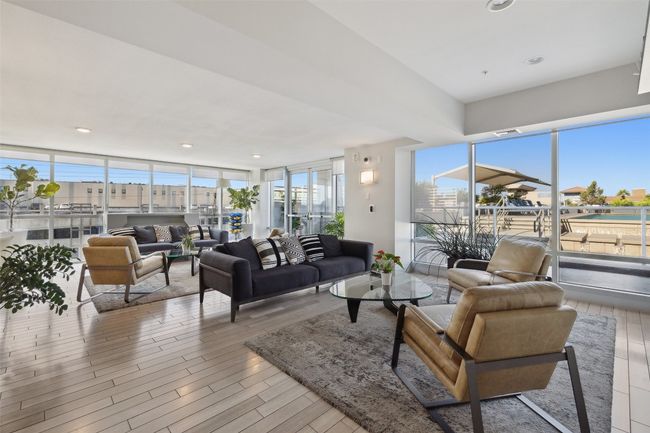 Amenity - Lounge on 5th floor | Image 30