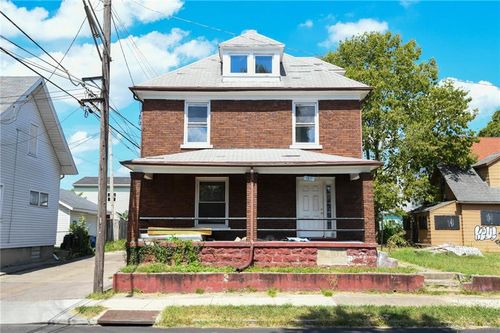 1815 Warner Ave, Dayton, OH, 45404-1988 | Card Image