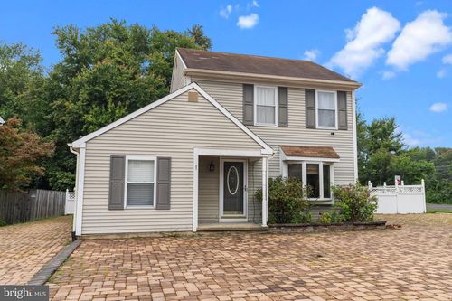1 Woodhaven Way, SICKLERVILLE, NJ, 08081-9242 | Card Image