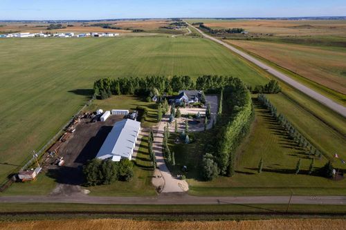 {{alt}} | Card Image