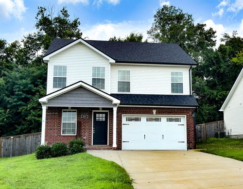 837 Lutz Ln, Clarksville, TN, 37042-3711 | Card Image