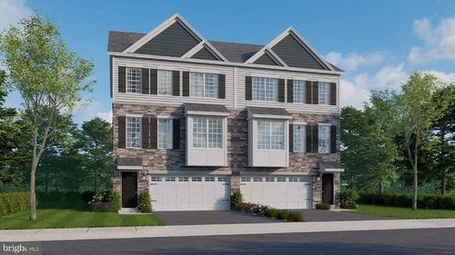 201 Winding Rd, FORKS TOWNSHIP, PA, 18040 | Card Image