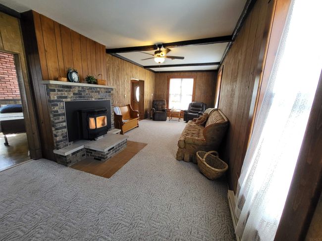 426 N Line St, House other with 3 bedrooms, 1 bathrooms and null parking in Churubusco IN | Image 18