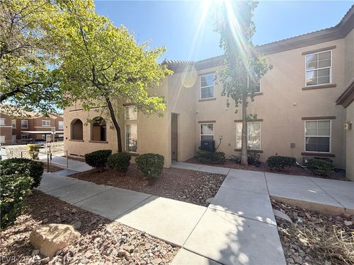 unit-203-3915 Legend Hills St, Las Vegas, NV, 89129-4552 | Card Image