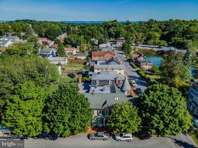 219 Front St, House other with 6 bedrooms, 5 bathrooms and null parking in BOILING SPRINGS PA | Image 53