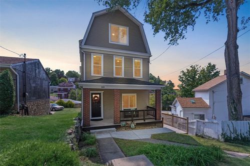 1329 Colescott St, Pittsburgh, PA, 15205-3809 | Card Image