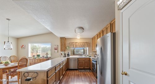 202 Thornwood Ct, Dayton, NV, 89403-8608 | Card Image