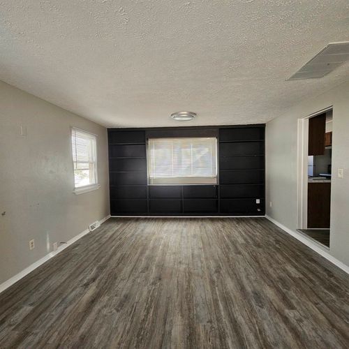 609 Airport Rd, Mount Vernon, IL, 62864-5003 | Card Image