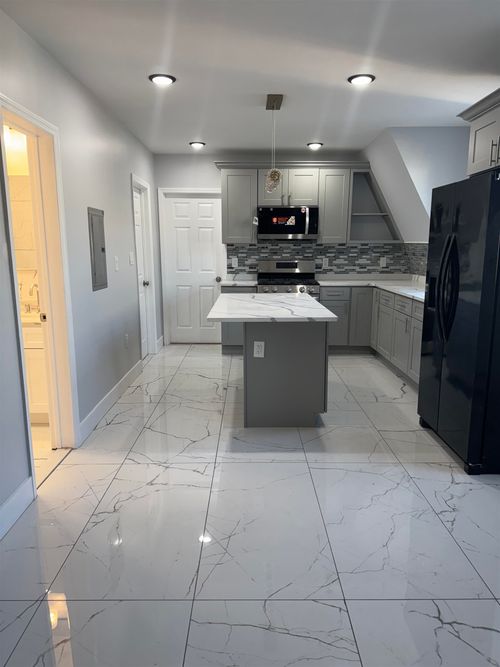 3-321 Avenue C, Bayonne, NJ, 07002-1403 | Card Image