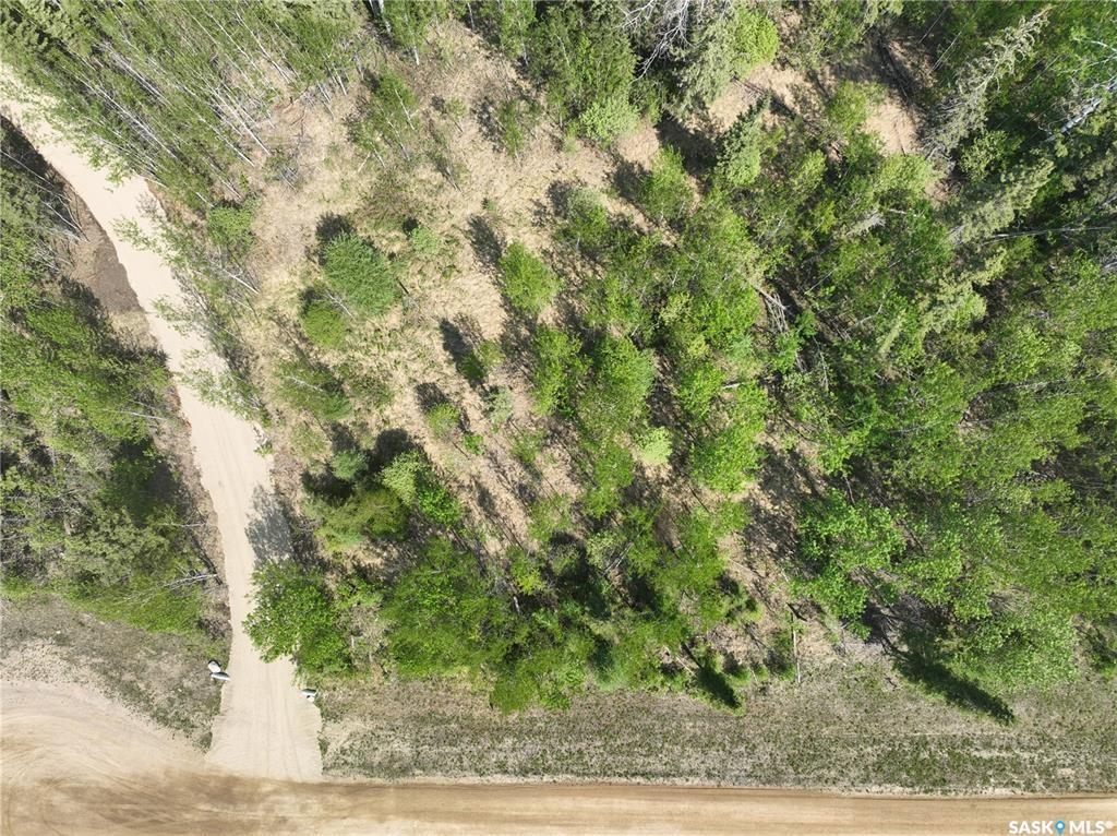 Land in Candle Lake 4