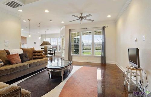 apt-402-8000 Stonelake Village Ave, Baton Rouge, LA, 70820-8766 | Card Image