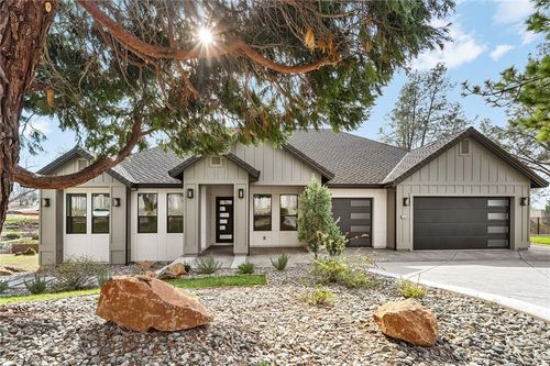 260 Pinewood Dr, Paradise, CA, 95969 | Card Image