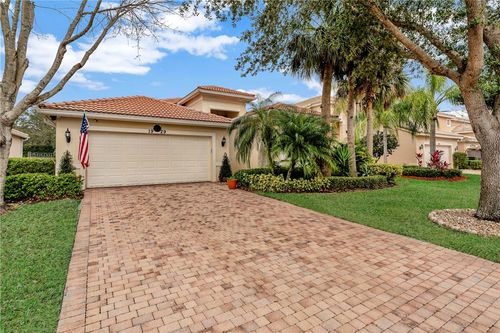 1929 Grey Falcon Cir, Vero Beach, FL, 32962-8609 | Card Image