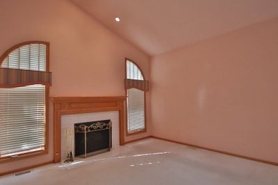 11104 Karen Drive, Townhouse with 2 bedrooms, 2 bathrooms and 2 parking in Orland Park IL | Image 2