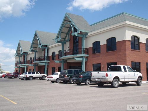 3544 E 17th St, Ammon, ID, 83406-6911 | Card Image