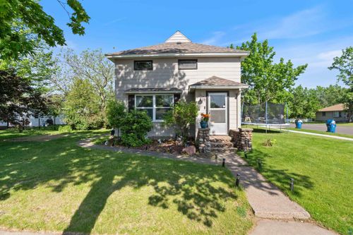 219 High St, Spooner, WI, 54801 | Card Image