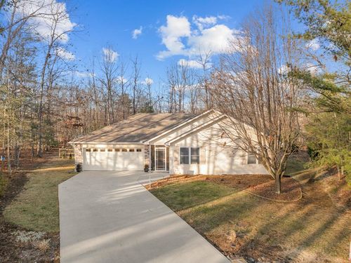 12 Lechmere Ter, Crossville, TN, 38558-2750 | Card Image