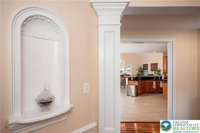 2307 Blackledge Dr, House other with 4 bedrooms, 5 bathrooms and null parking in Quakertown PA | Image 12