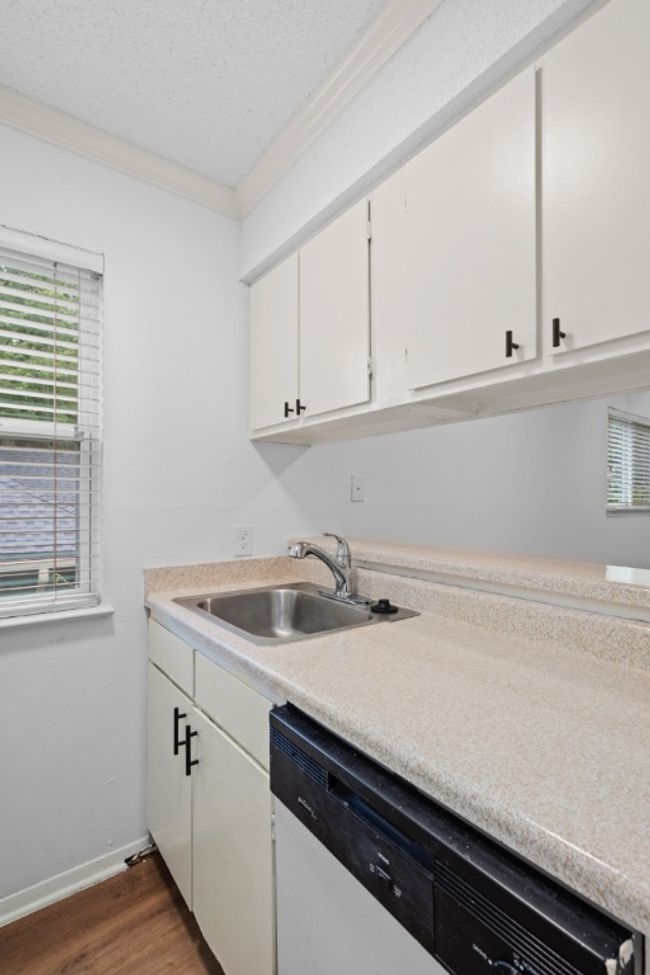 APT-204 - 4105 Speedway, Condo with 0 bedrooms, 1 bathrooms and 1 parking in Austin TX | Image 6